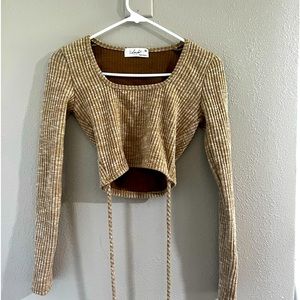 Long sleeve crop top